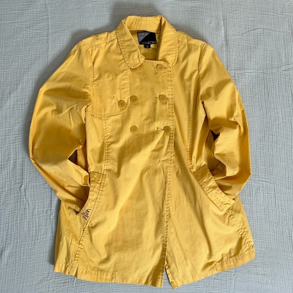 Volcom Yellow Trench - Picture 1 of 7